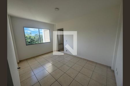 Sala  de apartamento à venda com 2 quartos, 60m² em Palmital, Lagoa Santa