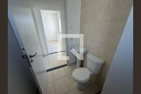 Banheiro  de apartamento à venda com 2 quartos, 60m² em Palmital, Lagoa Santa