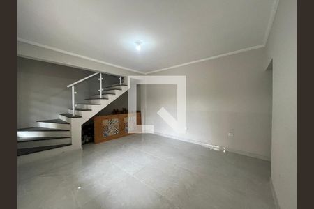 Sala de casa para alugar com 2 quartos, 250m² em Vila Figueira, Suzano