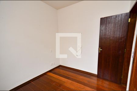 Quarto1 de apartamento à venda com 3 quartos, 84m² em Floresta, Belo Horizonte