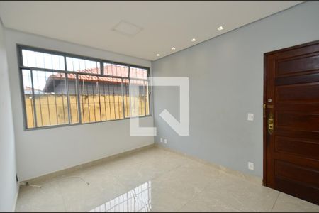 Sala de estar de apartamento à venda com 3 quartos, 84m² em Floresta, Belo Horizonte