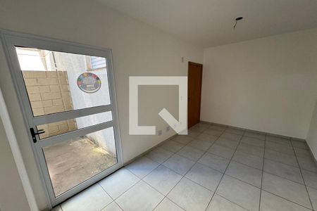 Sala de apartamento para alugar com 2 quartos, 52m² em Jardim Ouro Branco, Ribeirão Preto