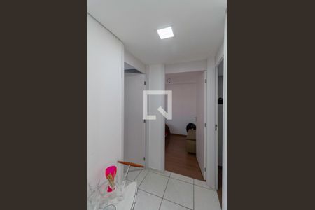 Corredor de apartamento para alugar com 2 quartos, 46m² em Nossa Senhora da Conceição, Contagem