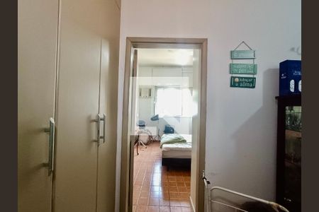 Corredor  de apartamento à venda com 1 quarto, 45m² em Leme, Rio de Janeiro