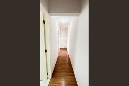 Corredor de apartamento à venda com 2 quartos, 54m² em Vila Guiomar, Santo André