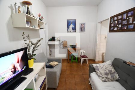 Sala de casa para alugar com 2 quartos, 200m² em Centro, Campinas