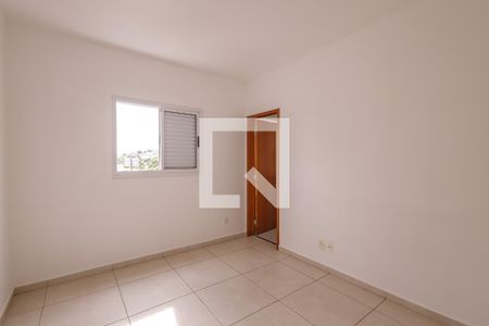 Suíte de apartamento para alugar com 2 quartos, 72m² em Vila Jaboticabeira, Taubaté