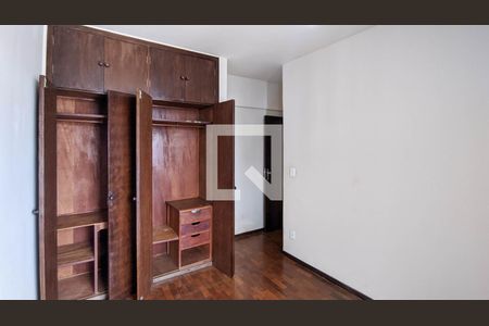 Quarto 2 de apartamento para alugar com 2 quartos, 70m² em Funcionários, Belo Horizonte