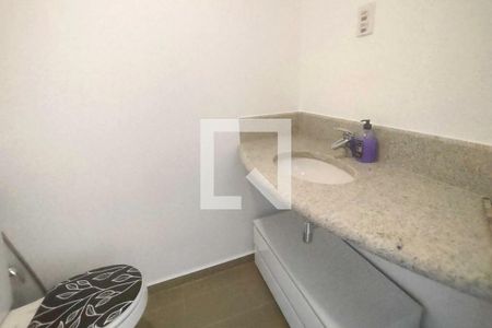 Banheiro de kitnet/studio para alugar com 1 quarto, 19m² em Santa Paula, São Caetano do Sul