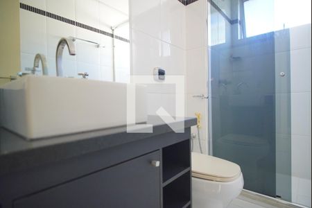 Banheiro Corredor de apartamento à venda com 1 quarto, 45m² em Mont’serrat, Porto Alegre