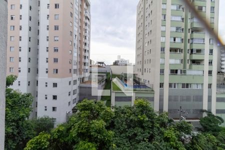 Vista da varanda da sala de apartamento à venda com 2 quartos, 65m² em Ouro Preto, Belo Horizonte