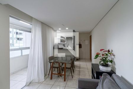 Sala de apartamento à venda com 2 quartos, 65m² em Ouro Preto, Belo Horizonte