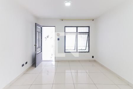 Sala de casa para alugar com 2 quartos, 106m² em Vila Butantã, São Paulo