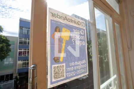 Sala Placa de apartamento para alugar com 3 quartos, 100m² em Tijuca, Rio de Janeiro