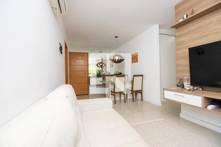 Sala de apartamento para alugar com 2 quartos, 72m² em Recreio dos Bandeirantes, Rio de Janeiro