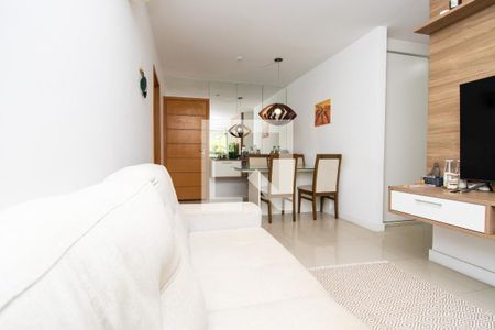 Sala de apartamento para alugar com 2 quartos, 72m² em Recreio dos Bandeirantes, Rio de Janeiro