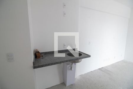 Cozinha de kitnet/studio à venda com 1 quarto, 23m² em Santo Amaro, São Paulo