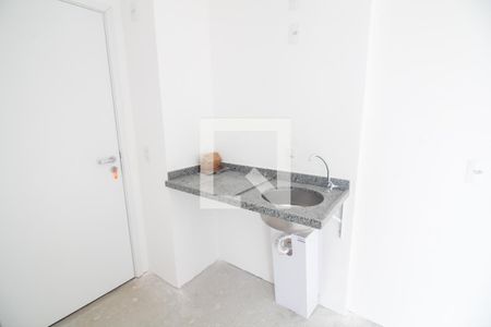 Cozinha de kitnet/studio à venda com 1 quarto, 23m² em Santo Amaro, São Paulo