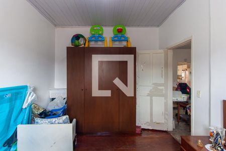 Quarto 1 de casa para alugar com 2 quartos, 79m² em Jardim Ivone, São Paulo