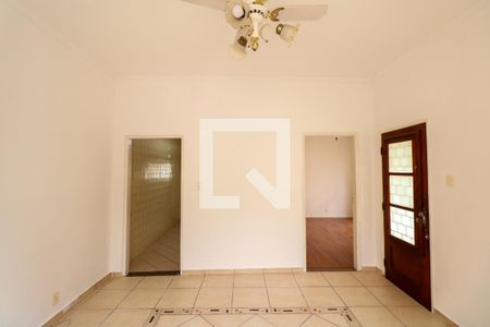 Sala de casa para alugar com 2 quartos, 194m² em Osvaldo Cruz, São Caetano do Sul