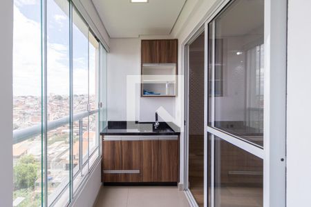 Sacada de apartamento para alugar com 2 quartos, 65m² em Padroeira, Osasco