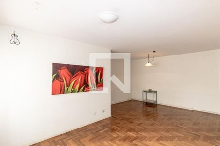 Sala de apartamento à venda com 3 quartos, 110m² em Moema, São Paulo