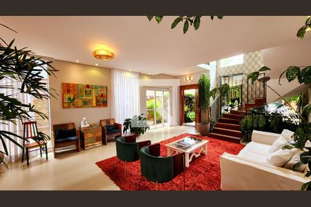 Sala de casa de condomínio à venda com 3 quartos, 315m² em Engordadouro, Jundiaí