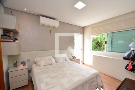 Suite1 de casa à venda com 4 quartos, 340m² em Buritis, Belo Horizonte