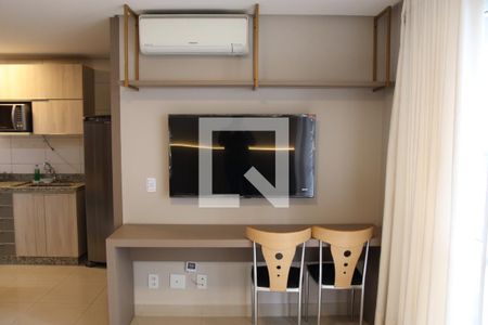 Sala/Quarto de apartamento para alugar com 1 quarto, 31m² em Setor Marista, Goiânia