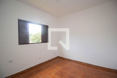 Quarto 1 de casa para alugar com 2 quartos, 90m² em Vila Serralheiro, São Paulo