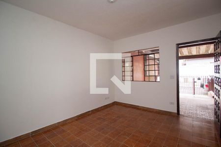 Sala de casa para alugar com 2 quartos, 90m² em Vila Serralheiro, São Paulo