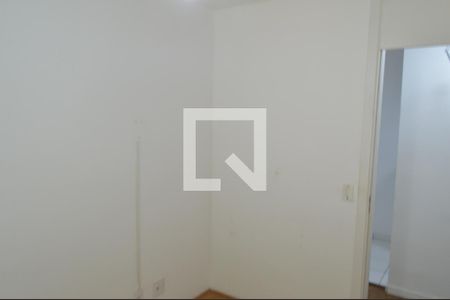 Quarto 1 de apartamento para alugar com 2 quartos, 45m² em Jacarepaguá, Rio de Janeiro