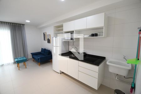 Cozinha de kitnet/studio para alugar com 1 quarto, 42m² em Centro, Campinas