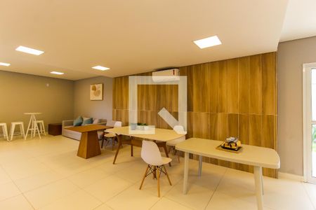 Apartamento para alugar com 42m², 2 quartos e sem vaga Apartamento para alugar com 42m², 2 quartos e sem vagaSalão de festas