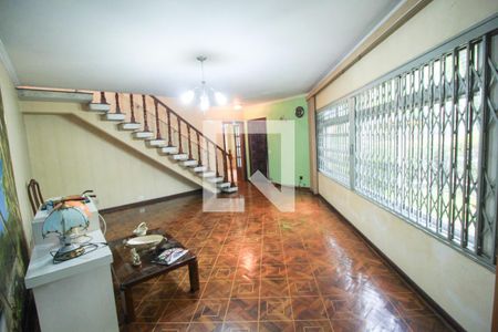 Sala de casa à venda com 3 quartos, 300m² em Água Rasa, São Paulo