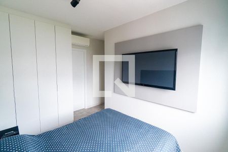 Suite de apartamento à venda com 2 quartos, 64m² em Vila Guarani, São Paulo