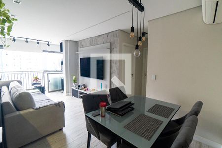 Sala de apartamento à venda com 2 quartos, 64m² em Vila Guarani, São Paulo