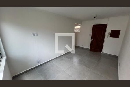 Sala de apartamento para alugar com 3 quartos, 77m² em Alto de Pinheiros, São Paulo