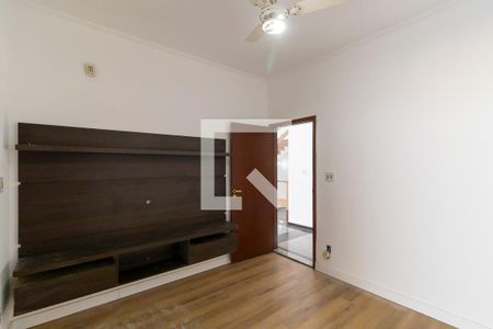 Sala de TV de casa à venda com 3 quartos, 319m² em Parque das Universidades, Campinas