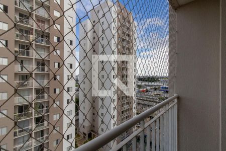 Varanda  de apartamento para alugar com 2 quartos, 55m² em Vila das Bandeiras, Guarulhos