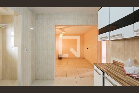 Cozinha de apartamento para alugar com 2 quartos, 56m² em Socorro, São Paulo