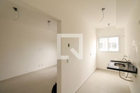 Apartamento à venda com 60m², 2 quartos e 1 vaga Apartamento à venda com 60m², 2 quartos e 1 vagaCozinha e Área de Serviço