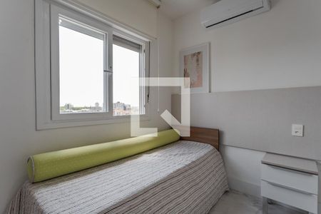 Quarto de apartamento para alugar com 2 quartos, 90m² em Passo D’areia, Porto Alegre