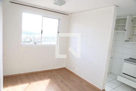 Sala de apartamento para alugar com 2 quartos, 43m² em Jardim Las Vegas, Guarulhos