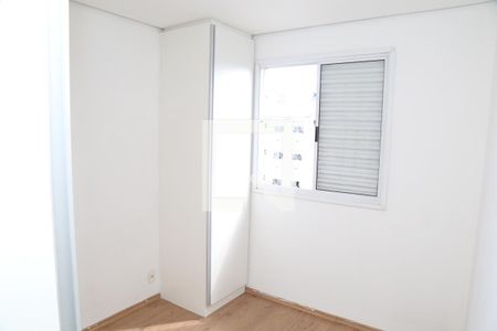 Quarto 2 de apartamento para alugar com 2 quartos, 43m² em Jardim Las Vegas, Guarulhos