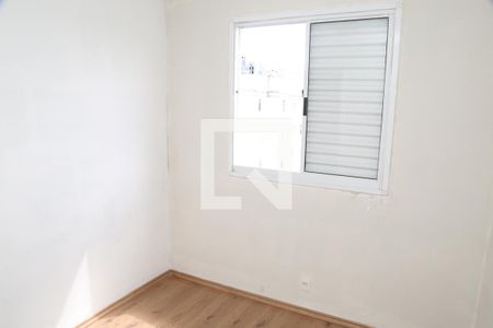 Quarto 1 de apartamento para alugar com 2 quartos, 43m² em Jardim Las Vegas, Guarulhos