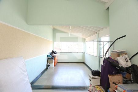 Casa à venda com 400m², 3 quartos e 6 vagas Casa à venda com 400m², 3 quartos e 6 vagasÁrea comum