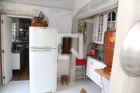 Casa à venda com 400m², 3 quartos e 6 vagas Casa à venda com 400m², 3 quartos e 6 vagasÁrea de Serviço