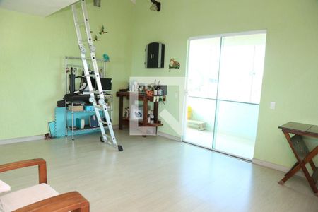 Casa à venda com 400m², 3 quartos e 6 vagas Casa à venda com 400m², 3 quartos e 6 vagasSotao