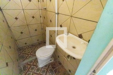 Banheiro de kitnet/studio para alugar com 1 quarto, 34m² em Campo Grande, Rio de Janeiro